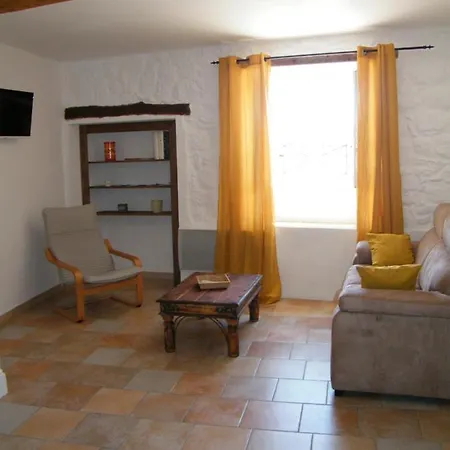 La Petite Oustal Ferienhaus *