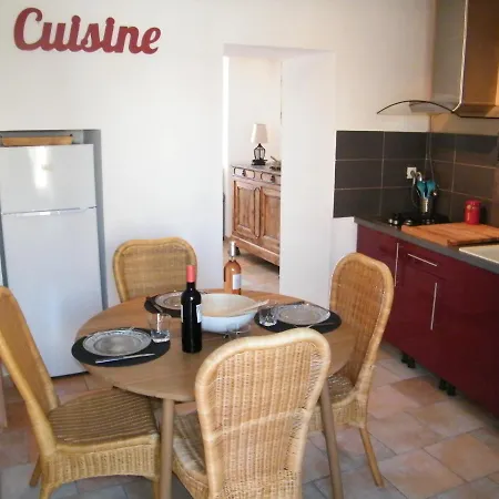 La Petite Oustal Marseillette